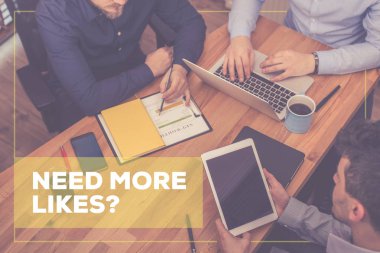 İşadamları gadget'lar ile çalışma