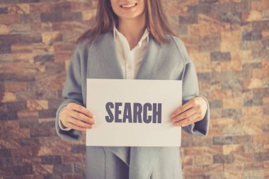 Kadın arama kavramı sunulması