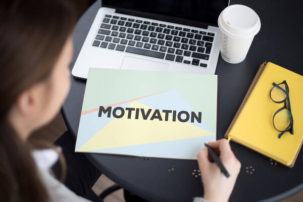 КОНЦЕПТ текст на карточке
 