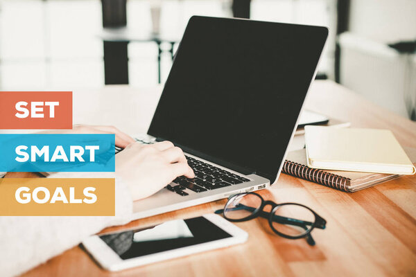 Установите умные цели
