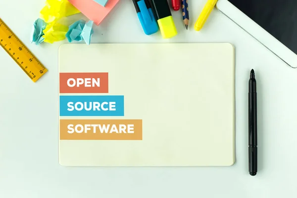 CONCEZIONE DI SOFTWARE A FONTE APERTA — Foto Stock