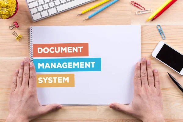 Koncepcja systemu zarządzania dokumentu — Zdjęcie stockowe