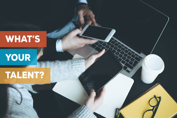  Businesspeople working at desk 