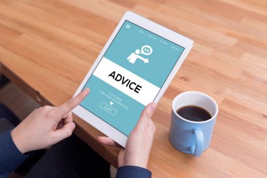 Tavsiye kavram ekranda 