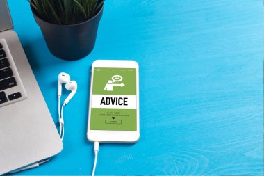 Tavsiye kavram ekranda 