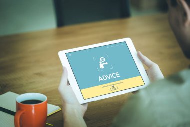 Tavsiye kavram ekranda 