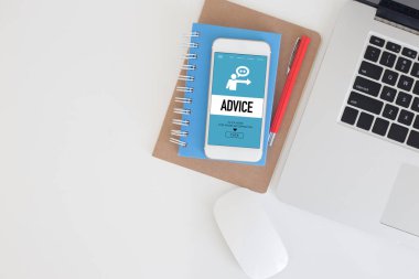 Tavsiye kavram ekranda 