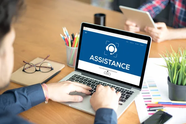 ASSISTANCE CONCEPT on screen — Stock Photo, Image