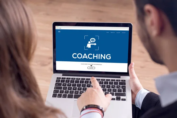 Conceptul de COACHING pe ecran — Fotografie, imagine de stoc