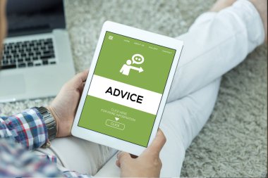 Tavsiye kavram ekranda 