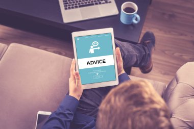 Tavsiye kavram ekranda 