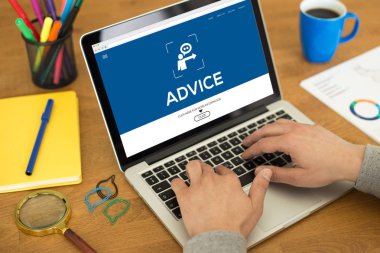 Tavsiye kavram ekranda 