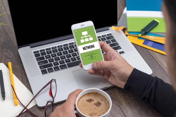 Ekranda ağ kavramı 