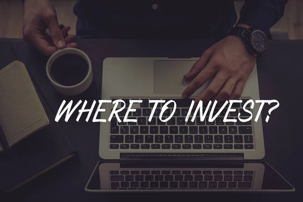 WHERE TO INVEST? CONCEPT — Stock Photo, Image