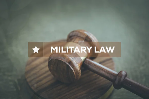 Στρατιωτικό νόμο έννοια — Φωτογραφία Αρχείου