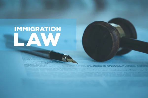 IMMIGRATION LAW CONCEPT — Stock Photo, Image