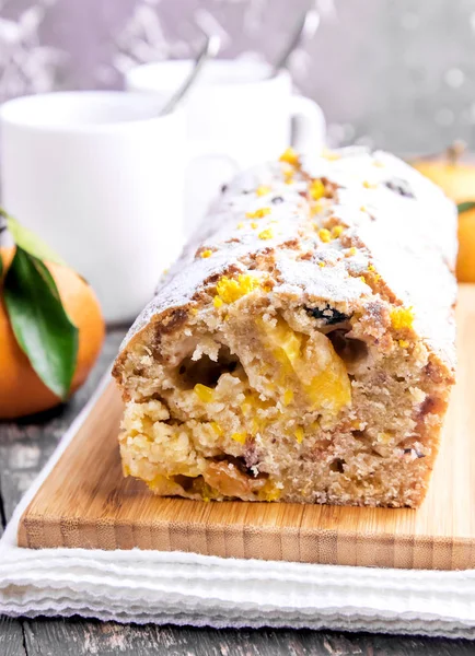 Narenciye ile Noel kek ve meyve