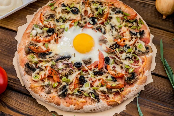 Pizza vegetariana. Antecedentes. Close-up — Fotografia de Stock