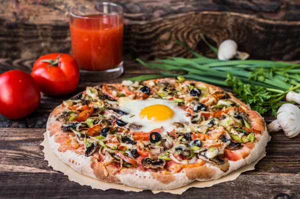 Pizza vegetariana. Antecedentes. Close-up — Fotografia de Stock