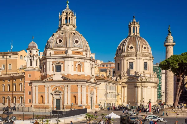 Roma, Italia - 11 novembre 2018: Piazza Venezia, veduta dal Monumento Vittorio Emanuele II, Roma — Foto Stock