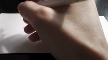 Mutlu anma günü hat ve yazı kartpostal. Birinci şahıs bakış açısından. Yarım daire biçimli bir yazıt