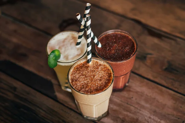 limonata, sıcak çikolata ve kahve
