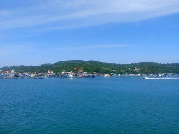 Barcos Mar China Meridional Perto Nha Trang Vietname — Fotografia de Stock