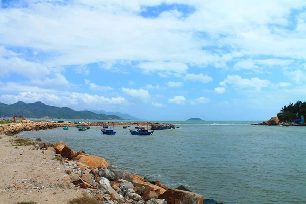 Побережье Нячанг Вьетнаме Лодках Феврале — стоковое фото