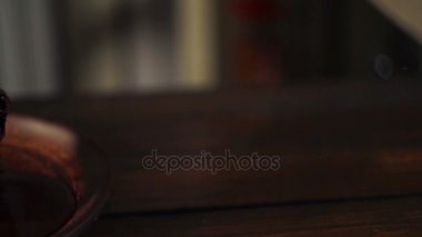 Brownie çikolata kek. Brownie kek. Plaka üzerinde çikolata tatlı closeup