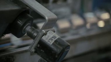 Endüstriyel üretim ekipmanları. Alüminyum miyim üretim süreci