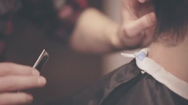 Kuaför çalışma. Kuaför Salonu. Erkek Kuaför. Kuaför Salonu