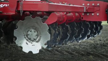 Makine Ekim Kültivatörler keskin. Ekim alanı için donatım ve tarım