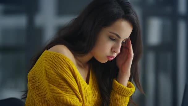 Boring business woman looking computer screen. Tired woman reading documents — Stock Video