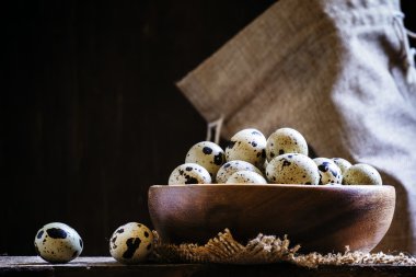 Kasede bıldırcın yumurtası. 