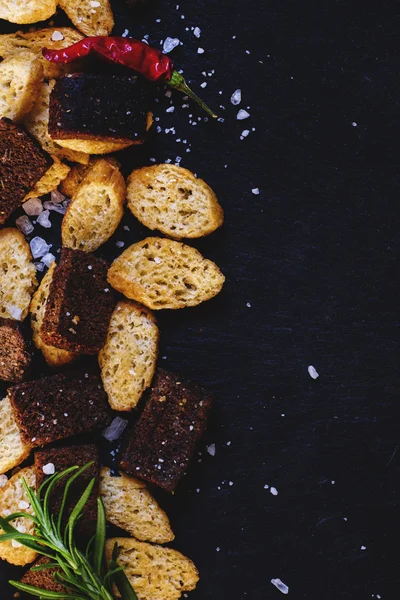 Unhealthy food concept, spicy salted crackers — Stock Photo, Image