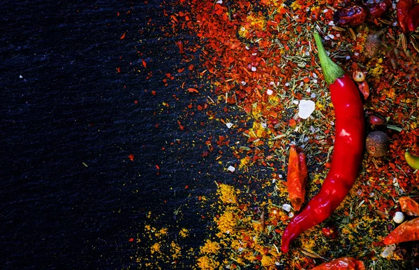 Marken kryddor och varm paprika — Stockfoto