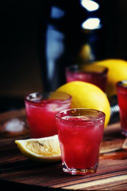 Karpuz ale, alkollü kokteyl