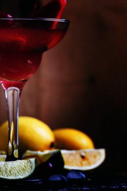 Karpuz Margarita ile limon, limon ve buz