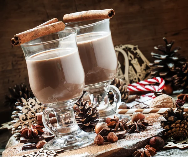 Cacao in grote glazen voor warme dranken — Stockfoto