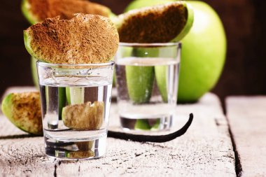 Alkollü kokteyl hızlı vanilya atış 