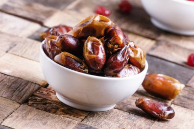 Kurutulmuş tatlı tarihleri