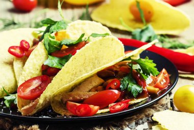 Meksika Mısır tacos dolguları ile