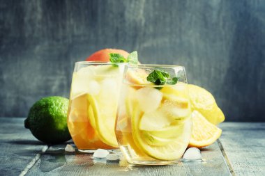 Beyaz İspanyol sangria