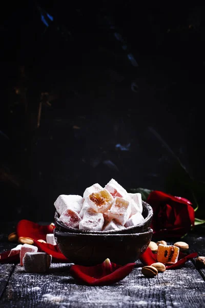 Rahat lukum, oriental sweets with pistachios and rose petals — Stock Photo, Image