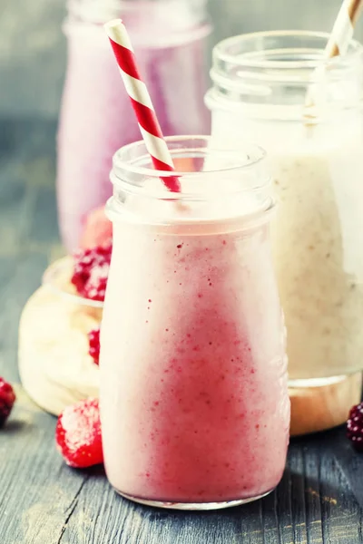 Berry smoothies με γιαούρτι — Φωτογραφία Αρχείου