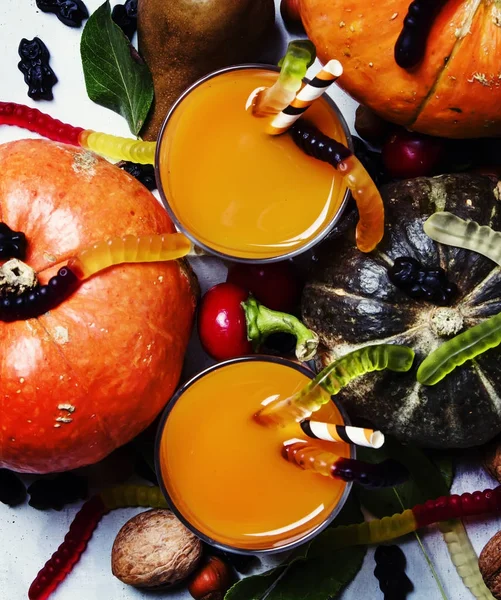 Fresh pumpkin smoothies on Halloween — Stock Photo, Image