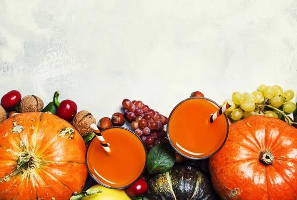 Pompoen juice, herfst thanksgiving concept — Stockfoto
