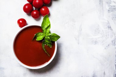 ev yapımı domates çorbası 