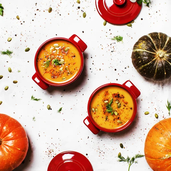 Purée Soupe Citrouille Épicée Avec Des Épices Des Herbes Des — Photo