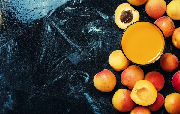 Апельсиновый Смузи Свежие Фрукты Темный Фон Вид Сверху — стоковое фото